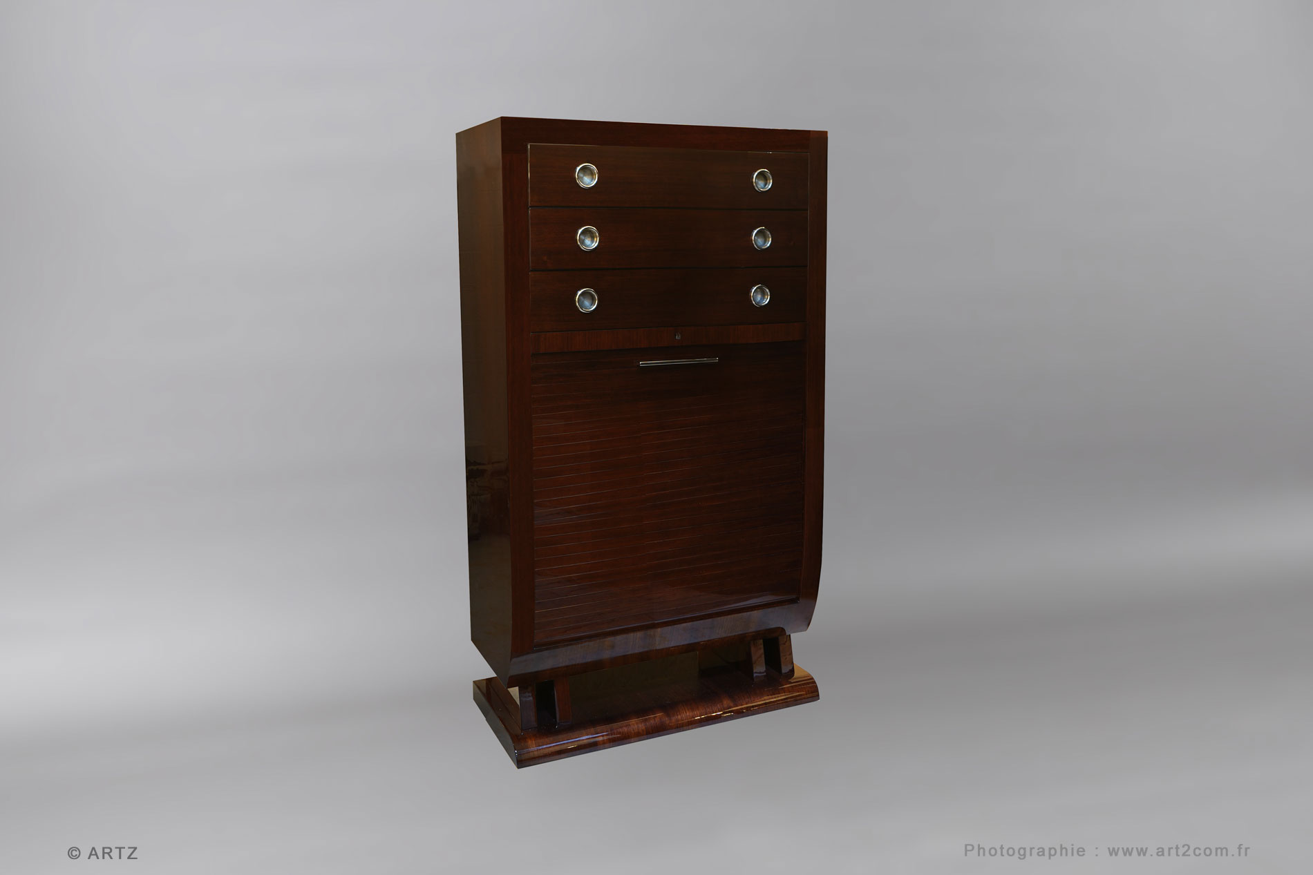 Commode