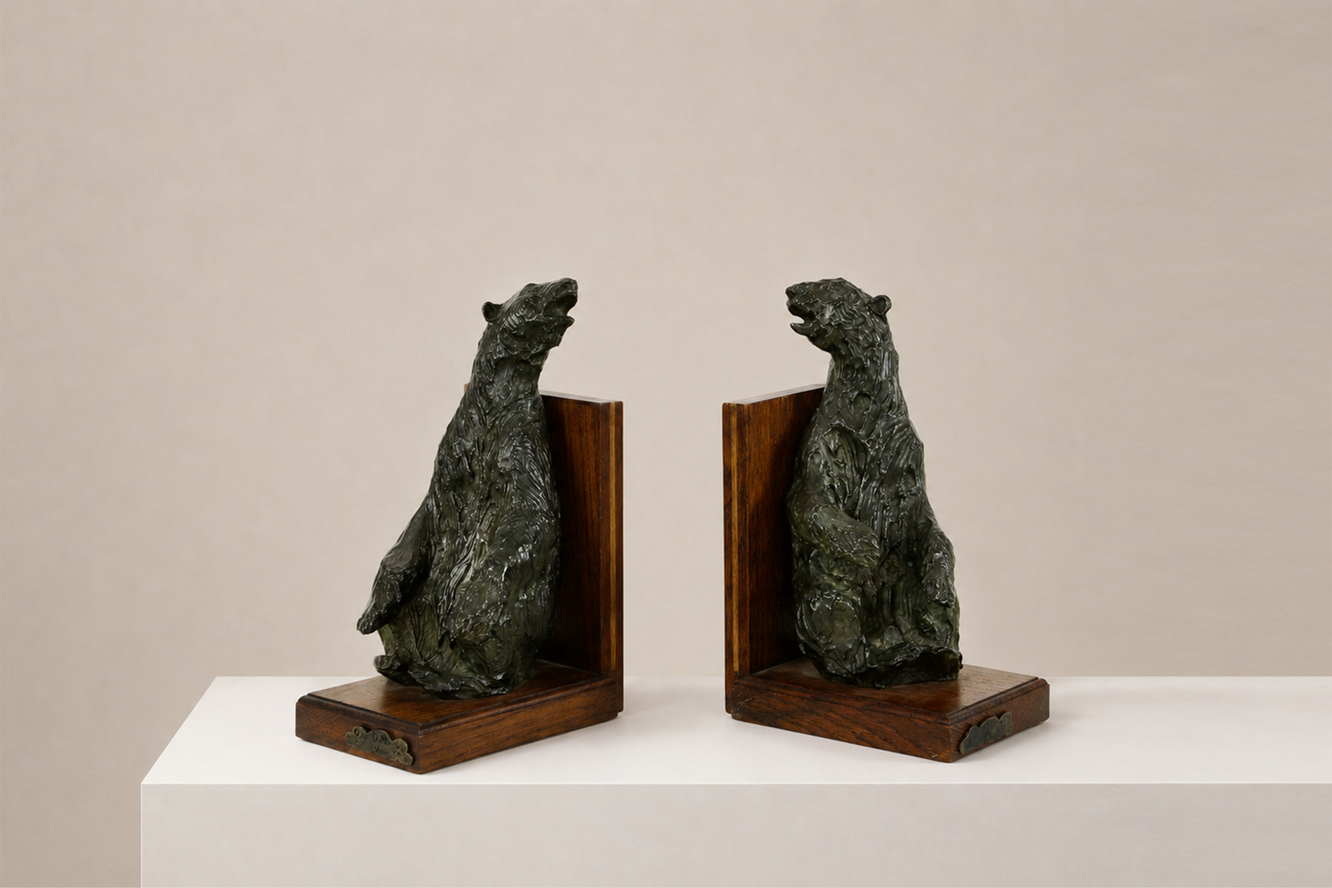 Bookends Ary BITTER