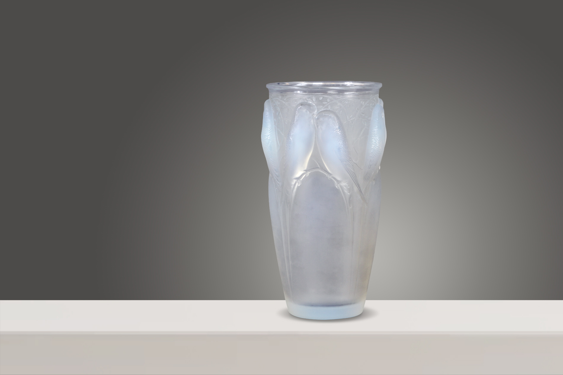 Vase R.LALIQUE
